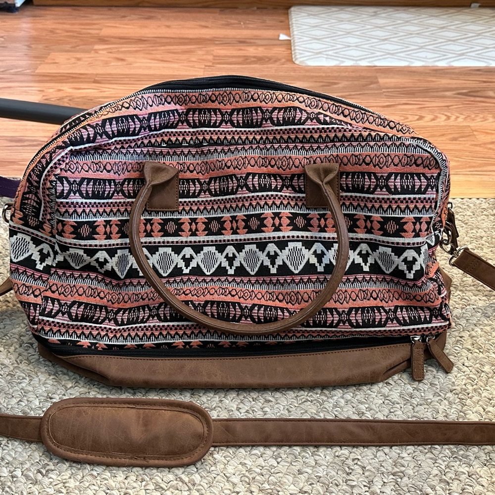 Tribal Patterned Duffle Bag with Brown Accents